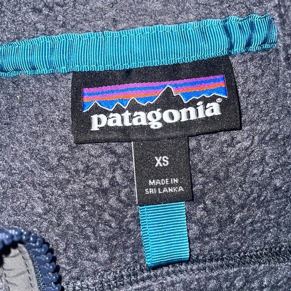 Patagonia Women’s Sz XS Retro Pile Vest / Style 22825 - Picture 3 of 7